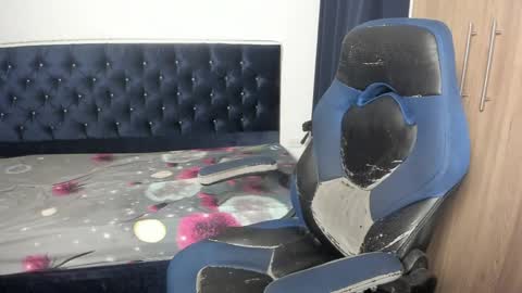 Snapshot of josy_11 chatting on 8, 4, 2026 josy online show from 8, 4, 2026