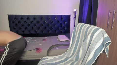 Snapshot of josy_11 chatting on 22, 4, 2026 josy online show from 22, 4, 2026