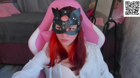 Snapshot of joy_davis chatting on 6, 5, 2026 Bella online show from 6, 5, 2026