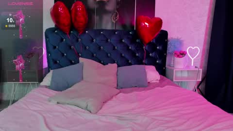 Snapshot of joybarker chatting on 4, 2, 2025 Joy Barker online show from 4, 2, 2025