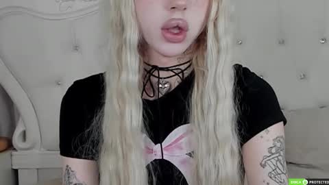 Snapshot of joybarker chatting on 9, 9, 2025 Joy Barker online show from 9, 9, 2025