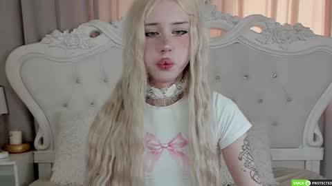 Snapshot of joybarker chatting on 10, 9, 2025 Joy Barker online show from 10, 9, 2025