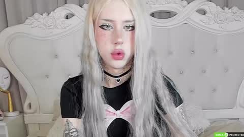 Snapshot of joybarker chatting on 2, 11, 2025 Joy Barker online show from 2, 11, 2025