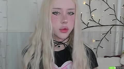 Snapshot of joybarker chatting on 16, 12, 2025 Joy Barker online show from 16, 12, 2025