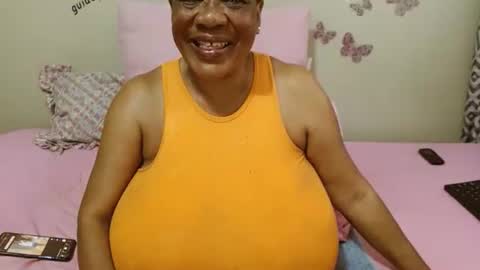 Snapshot of joycemando chatting on 15, 2, 2025 DairyQueen online show from 15, 2, 2025