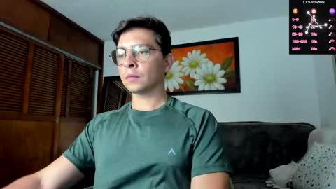 Snapshot of jriizh chatting on 25, 4, 2026 Cristian- tellme Criis online show from 25, 4, 2026