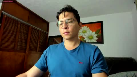 Snapshot of jriizh chatting on 30, 4, 2026 Cristian- tellme Criis online show from 30, 4, 2026