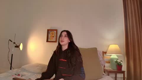 Snapshot of jsmine_ chatting on 12, 3, 2026 Jsmine and sometimes Beaulooks online show from 12, 3, 2026