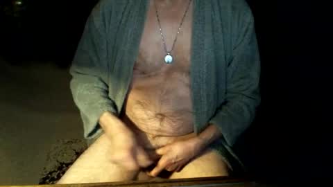 Snapshot of jt335577 chatting on 5, 4, 2026 jt335577 online show from 5, 4, 2026