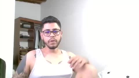 Snapshot of juampi_col chatting on 27, 4, 2026 Juan Pablo online show from 27, 4, 2026