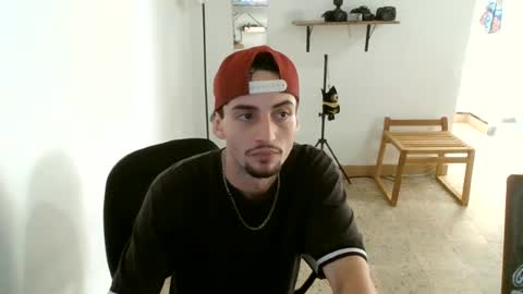 Snapshot of juan235665 chatting on 20, 6, 2026 juan235665 online show from 20, 6, 2026