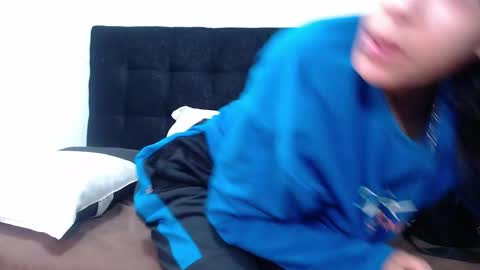 Snapshot of juan_and_luciana chatting on 4, 2, 2026 online show from 4, 2, 2026