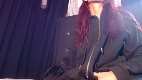 Snapshot of juan_and_luciana chatting on 9, 4, 2026 online show from 9, 4, 2026