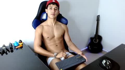 JuanDa online show from 4, 12, 2024