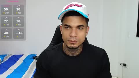 Snapshot of juan_gomez_1 chatting on 2, 3, 2026 juan_gomez_1 online show from 2, 3, 2026