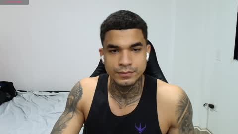 Snapshot of juan_gomez_1 chatting on 16, 4, 2026 juan_gomez_1 online show from 16, 4, 2026