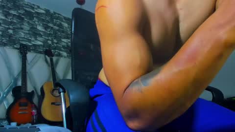 Snapshot of juan_jsmith chatting on 21, 10, 2025 juan_jsmith online show from 21, 10, 2025