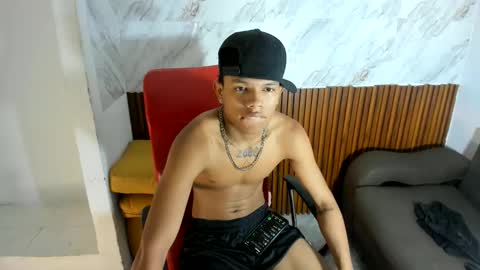 Snapshot of juan_mhata chatting on 22, 5, 2026 Juan Mhata online show from 22, 5, 2026