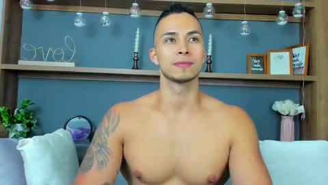 Snapshot of juan_muscle chatting on 30, 1, 2025 juan_muscle online show from 30, 1, 2025