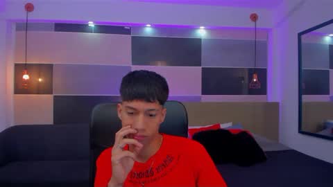 Snapshot of juan_nd_steven chatting on 4, 1, 2025 JuanSteven online show from 4, 1, 2025