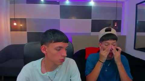 Snapshot of juan_nd_steven chatting on 14, 1, 2025 JuanSteven online show from 14, 1, 2025