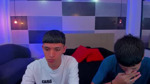 Snapshot of juan_nd_steven chatting on 16, 1, 2025 JuanSteven online show from 16, 1, 2025