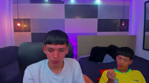 Snapshot of juan_nd_steven chatting on 28, 1, 2025 JuanSteven online show from 28, 1, 2025