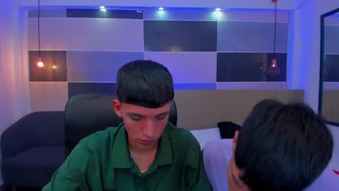 Snapshot of juan_nd_steven chatting on 22, 2, 2025 JuanSteven online show from 22, 2, 2025