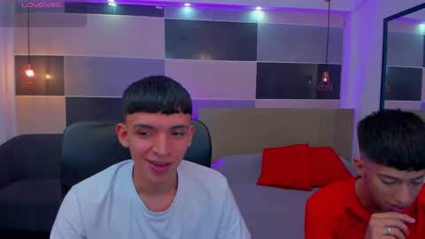 Snapshot of juan_nd_steven chatting on 28, 2, 2025 JuanSteven online show from 28, 2, 2025