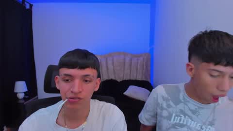 Snapshot of juan_nd_steven chatting on 20, 9, 2025 JuanSteven online show from 20, 9, 2025