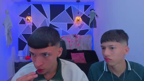 Snapshot of juan_nd_steven chatting on 17, 10, 2025 JuanSteven online show from 17, 10, 2025