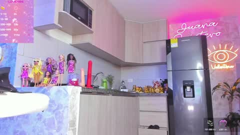 JUANA VALENTINA QUINTERO independent model  ONLY FANS --- Juanaquintero online show from 31, 1, 2025