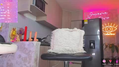 JUANA VALENTINA QUINTERO independent model  ONLY FANS --- Juanaquintero online show from 27, 9, 2025