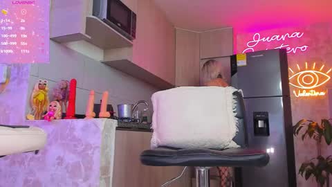 JUANA VALENTINA QUINTERO independent model  ONLY FANS --- Juanaquintero online show from 29, 10, 2025