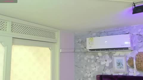 Snapshot of juanasunshine_ chatting on 12, 4, 2026 Juana online show from 12, 4, 2026