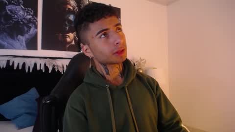 Snapshot of juancamilo_66 chatting on 19, 12, 2024 Juan online show from 19, 12, 2024