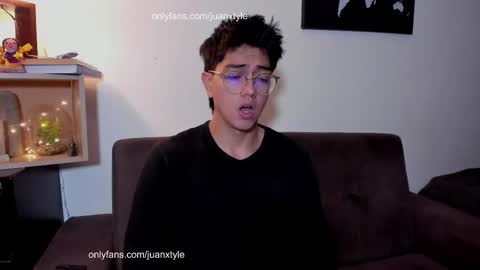 Snapshot of juancamroom chatting on 7, 10, 2025 . online show from 7, 10, 2025