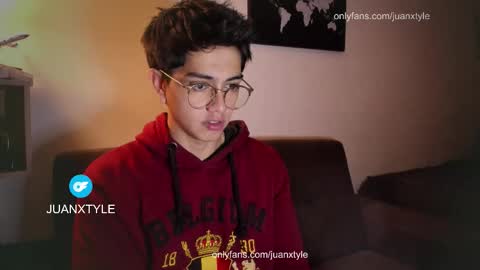 Snapshot of juancamroom chatting on 18, 11, 2025 . online show from 18, 11, 2025