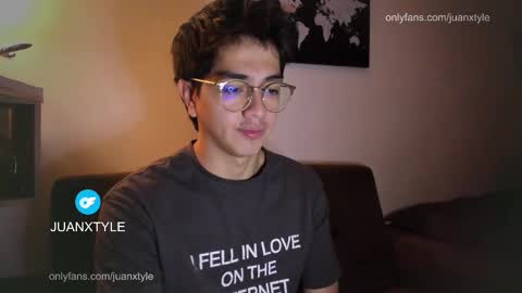 Snapshot of juancamroom chatting on 2, 12, 2025 . online show from 2, 12, 2025