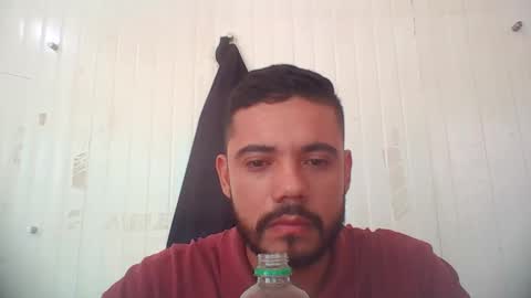Snapshot of juanfe_style chatting on 8, 5, 2026 juanfe_style online show from 8, 5, 2026