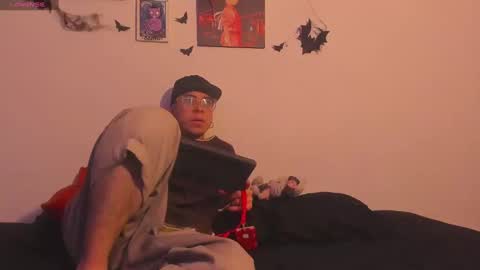 juanftmaria2 online show from 9, 10, 2025