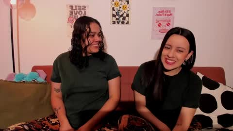 Snapshot of juanitaaa_ chatting on 2, 4, 2026 juanitaaa_ online show from 2, 4, 2026