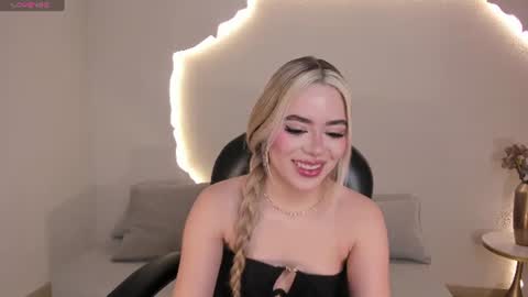 Snapshot of juanitaclay chatting on 19, 7, 2026 Juanita Clay online show from 19, 7, 2026