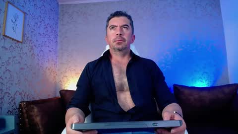 Snapshot of juank_fit45 chatting on 27, 3, 2026 Juan k online show from 27, 3, 2026