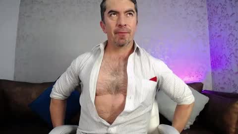 Snapshot of juank_fit45 chatting on 9, 4, 2026 Juan k online show from 9, 4, 2026