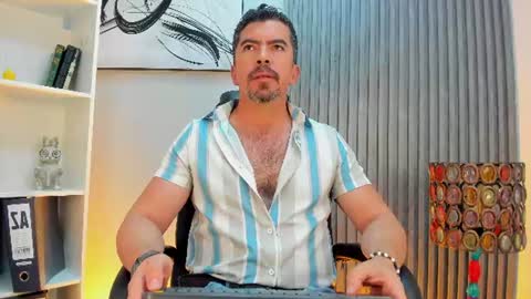 Snapshot of juank_fit45 chatting on 24, 7, 2026 Juan k online show from 24, 7, 2026
