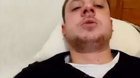 Snapshot of juanmapapiirico chatting on 15, 1, 2025 JuanmaSEX online show from 15, 1, 2025