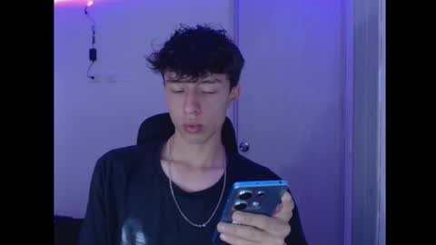 Snapshot of juanmres chatting on 22, 12, 2025 juanmres online show from 22, 12, 2025