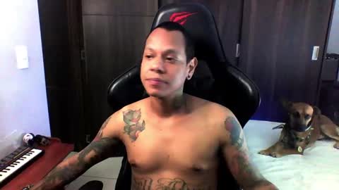 Snapshot of juanpt69 chatting on 4, 1, 2025 juanpt69 online show from 4, 1, 2025