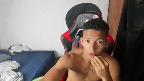 Snapshot of juansw66 chatting on 19, 3, 2026 juansw66 online show from 19, 3, 2026